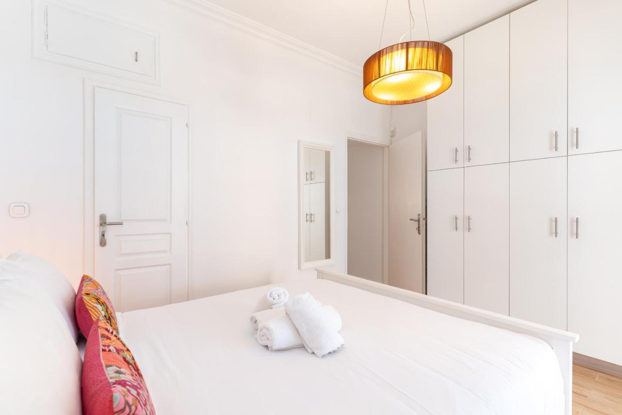 Modern Apartment, Short Walk To Acropolis Sites Athens Exterior photo