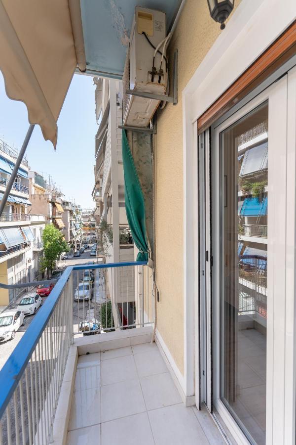 Modern Apartment, Short Walk To Acropolis Sites Athens Exterior photo